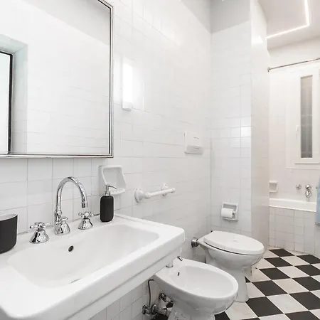 Appartamento Dolcevita Portofino, Central Square, Ground Floor, Ac Apartamento *
