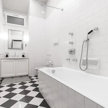 Appartamento Dolcevita Portofino, Central Square, Ground Floor, Ac Apartman *